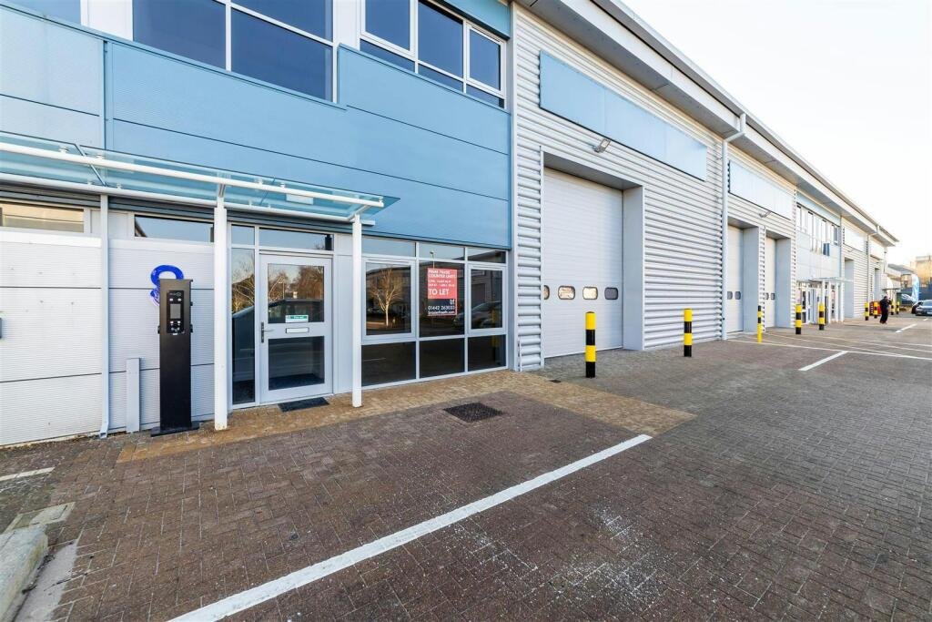 48 McDonald Business Park113.jpg