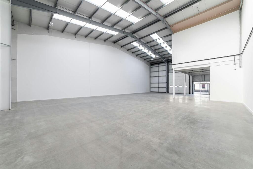 48 McDonald Business Park173.jpg