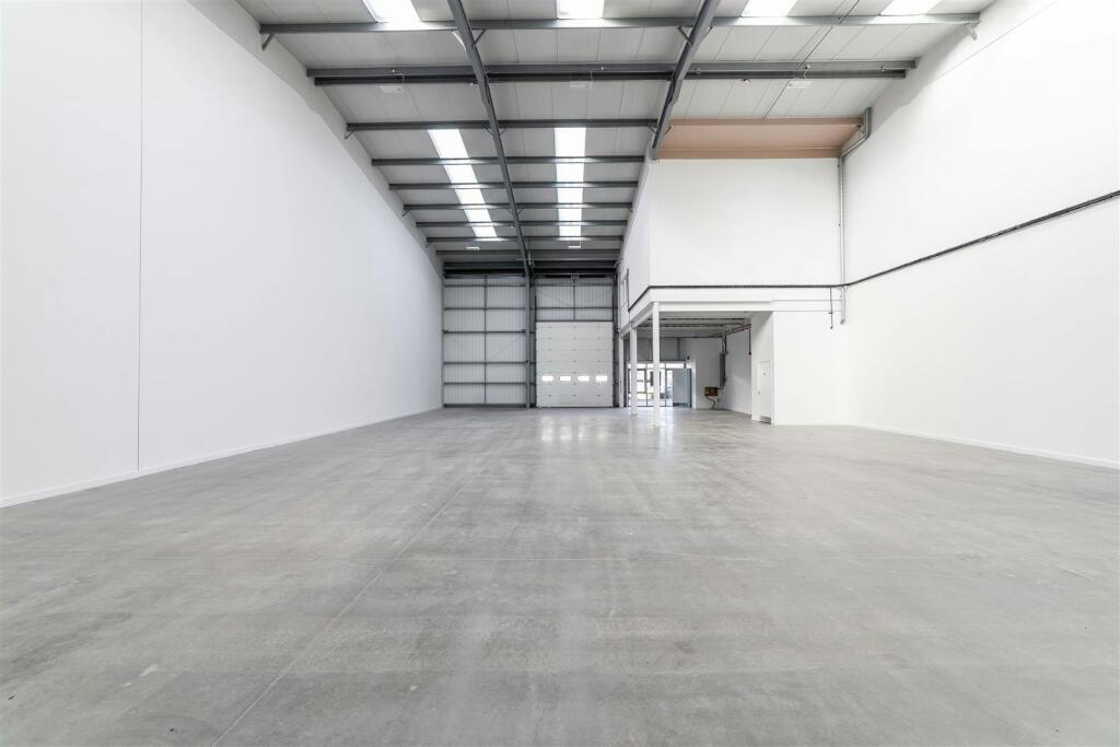 48 McDonald Business Park174.jpg