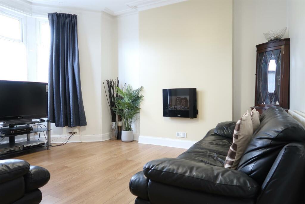 Additional property image - Dingle Road, Penarth
