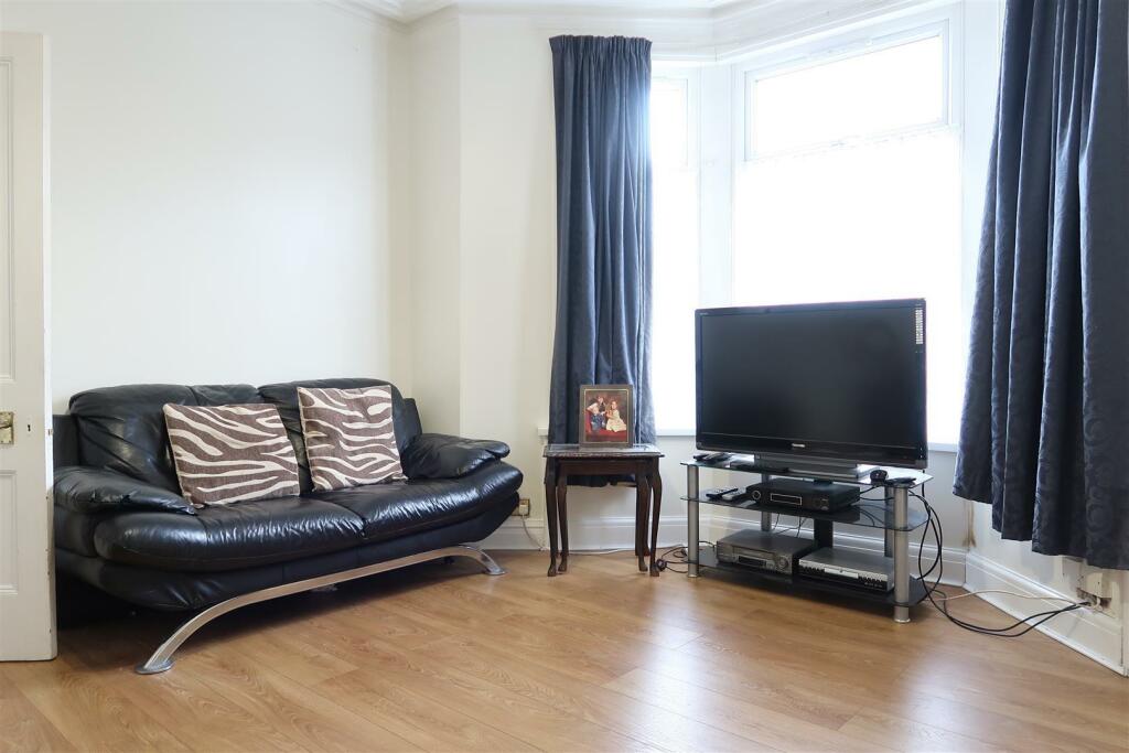 Additional property image - Dingle Road, Penarth