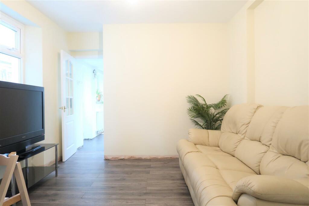 Additional property image - Dingle Road, Penarth