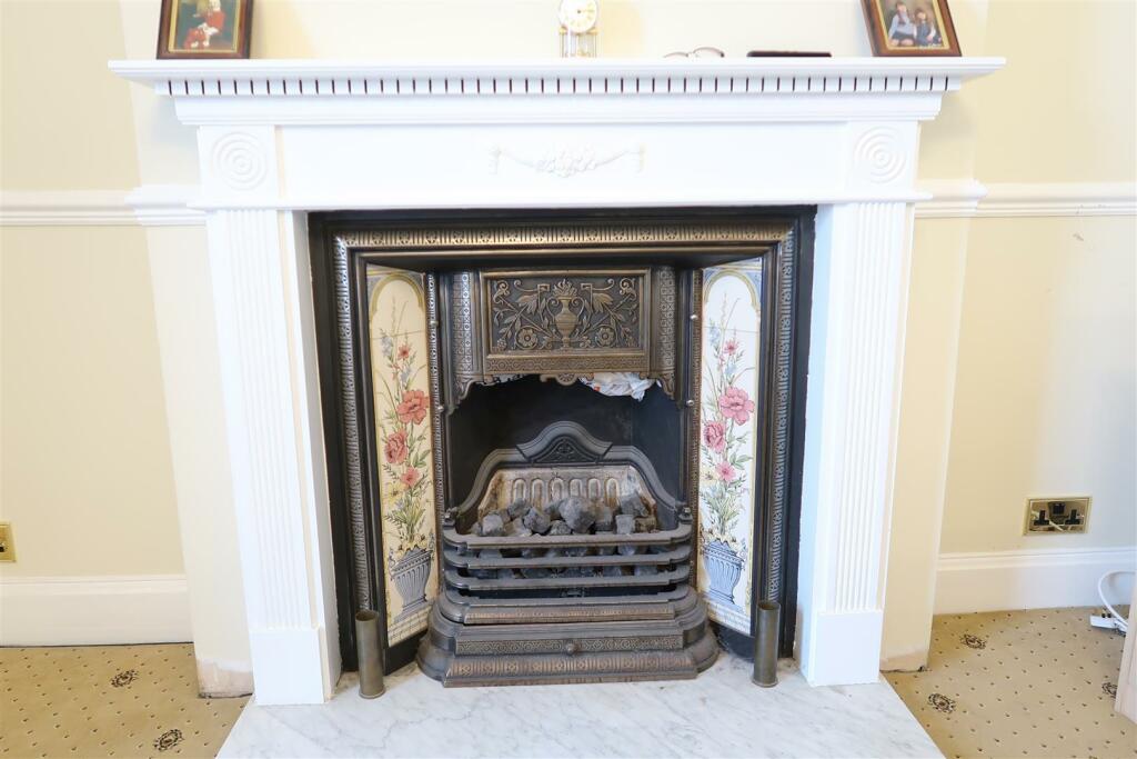 Additional property image - Dingle Road, Penarth