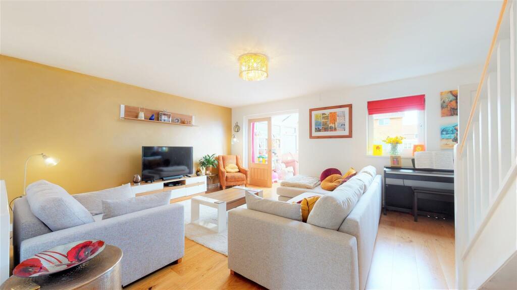 4 bedroom semidetached house for sale in Drylla, Dinas Powys, CF64