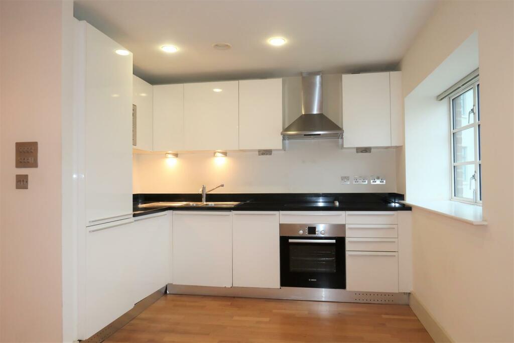 Additional property image - Woodlands, Hayes Point, Sully