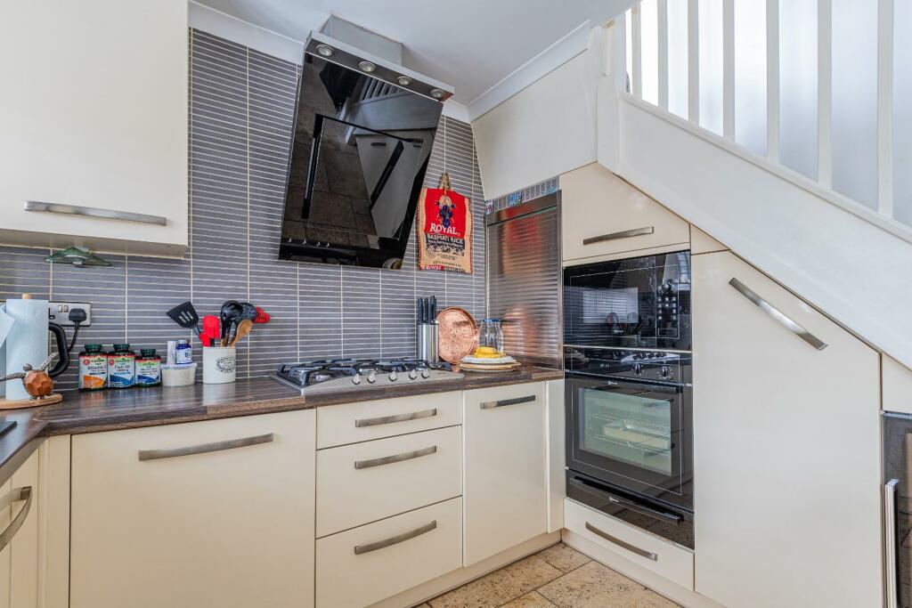Additional property image - Plas Pamir, Penarth