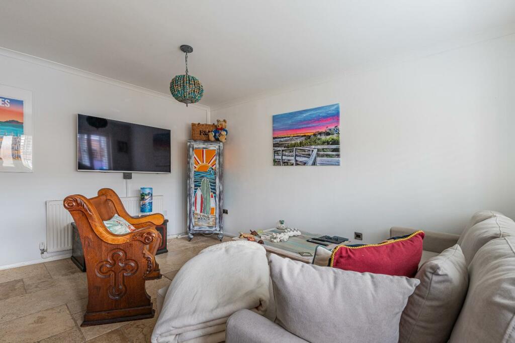Additional property image - Plas Pamir, Penarth