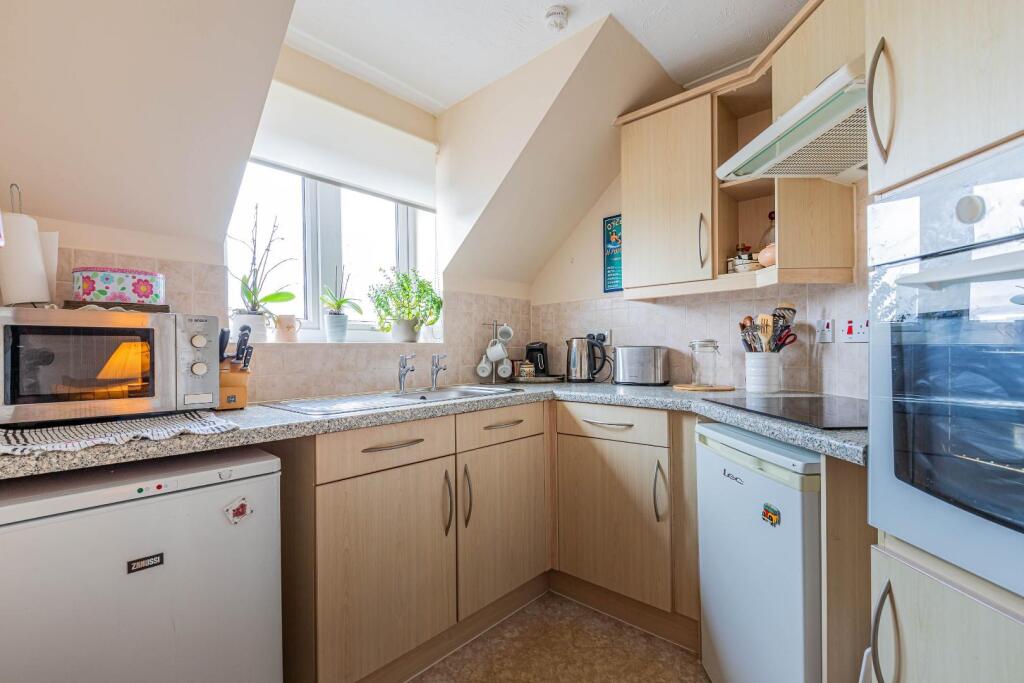Additional property image - Plymouth Road, Penarth
