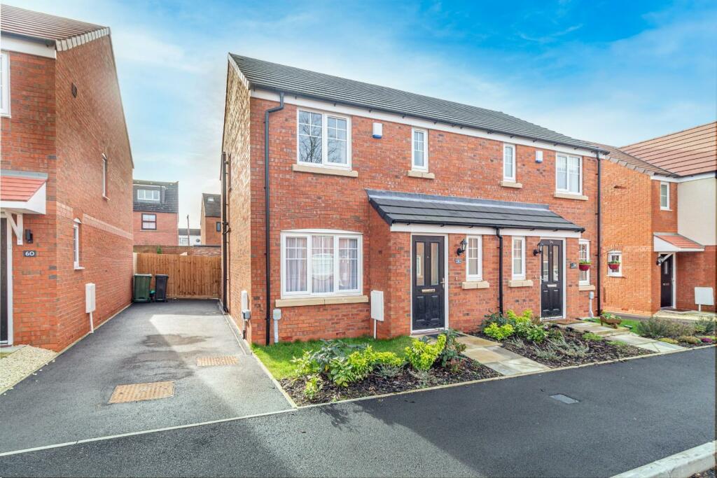 3 Bedroom Semi Detached House For Sale In Longlands Avenue Stourbridge