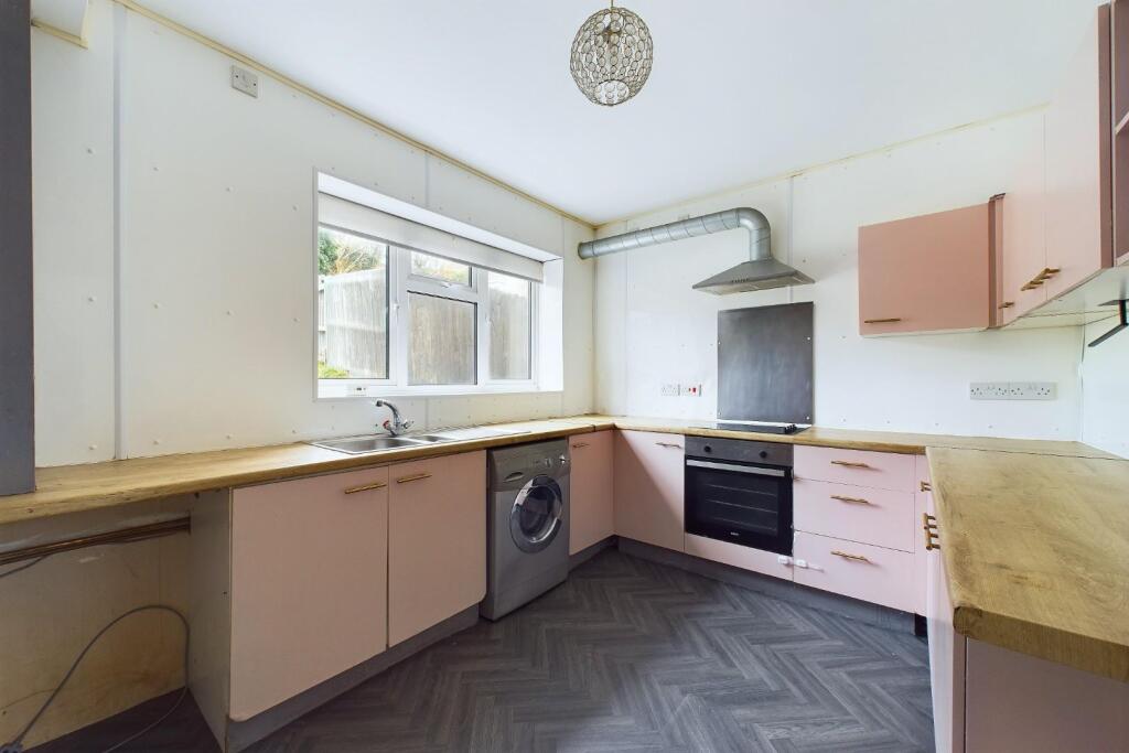 Additional property image - Butchers Lane, Halesowen, B63 2RU
