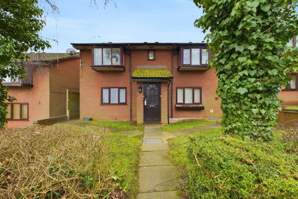 Main image of property: Red Leasowes Road, Halesowen, B63 4SF