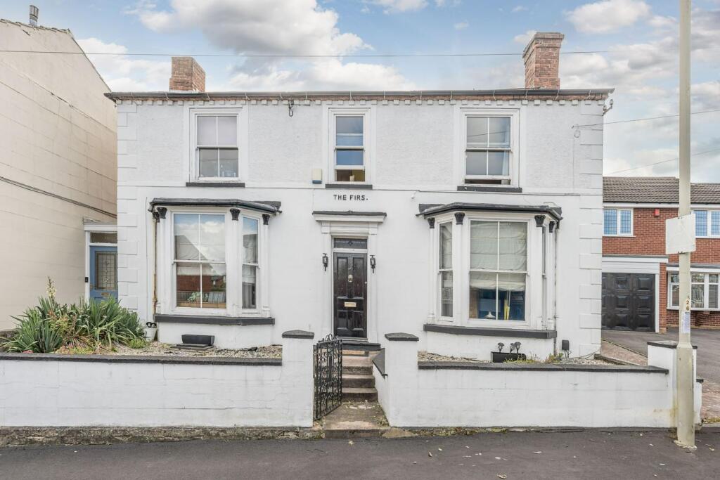 Main image of property: High Street, Wollaston, DY8 4NJ
