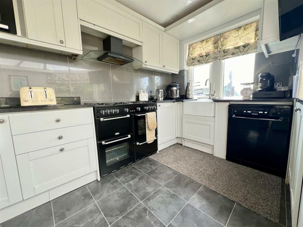 Additional property image - Lidget, Oakworth