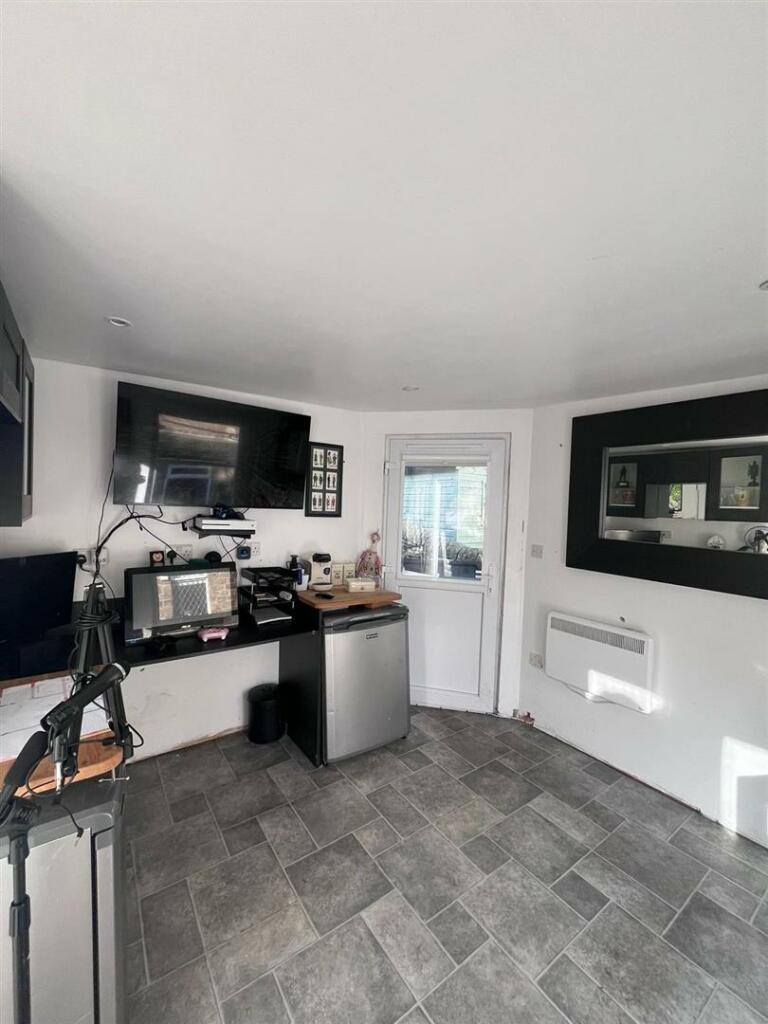 Additional property image - Lidget, Oakworth