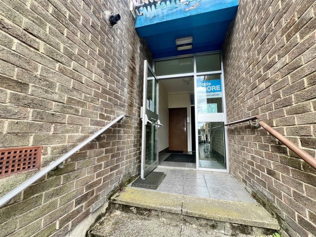 Main image of property: North Street, Keighley