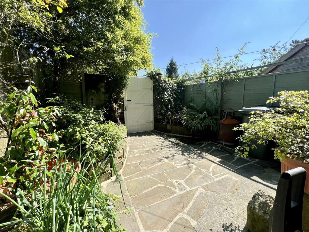Additional property image - Main Street, Haworth, Keighley