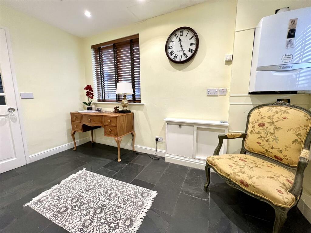 Additional property image - Bank Street, Haworth