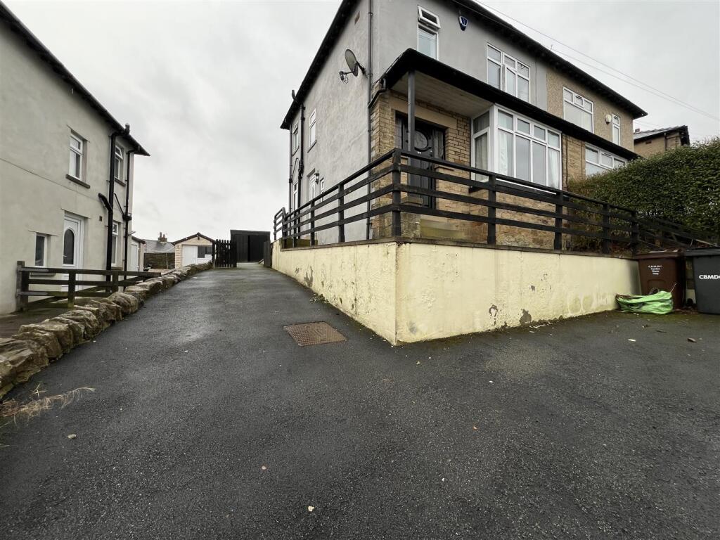 Additional property image - Exley Mount, Keighley