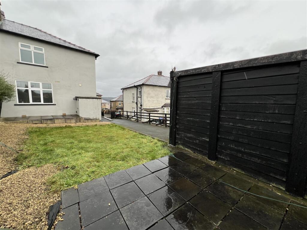 Additional property image - Exley Mount, Keighley