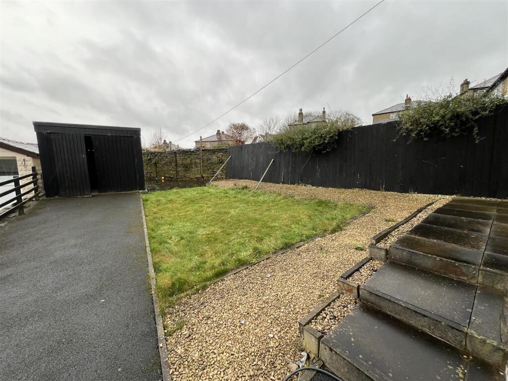 Additional property image - Exley Mount, Keighley