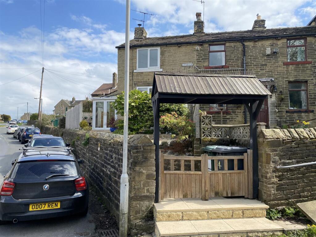 Main image of property: Lister Ville, Wilsden