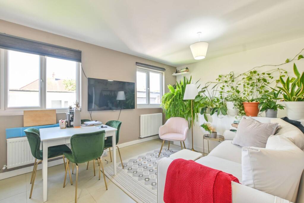 Main image of property: Randall Avenue, Dollis Hill, London, NW2