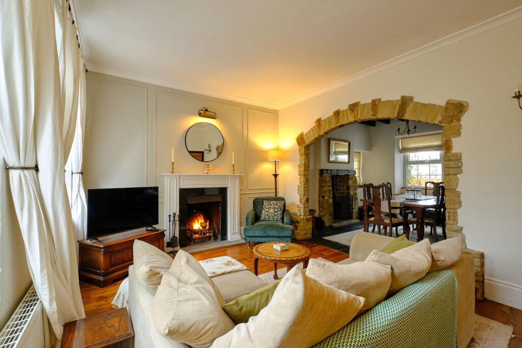 Main image of property: Springfield House, West View, Dacre Banks, Harrogate, HG3 4EH