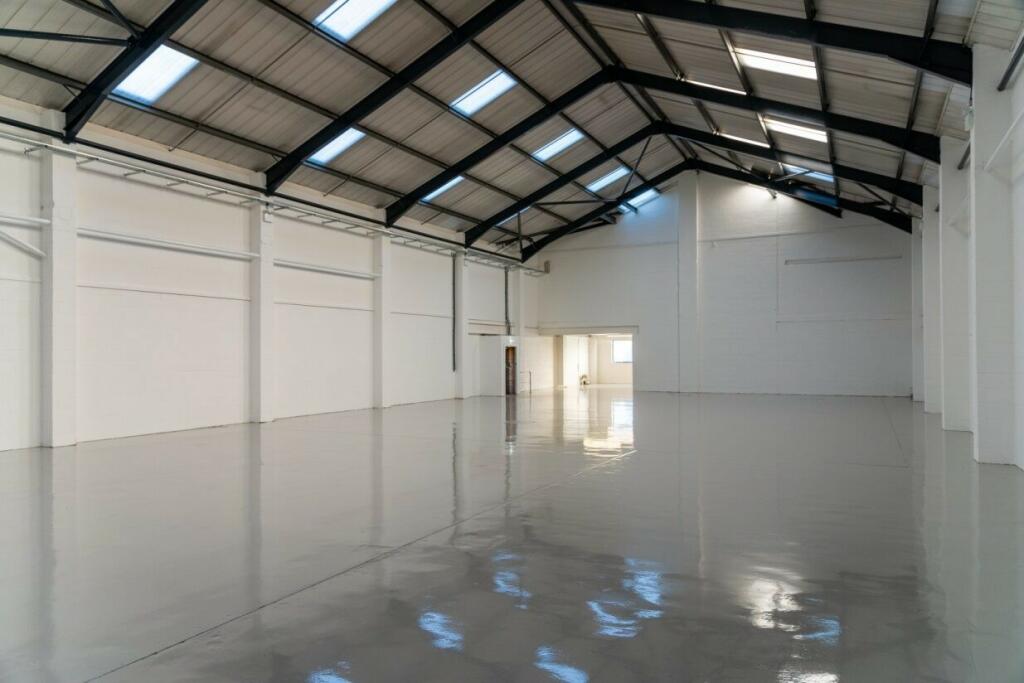 Additional property image - Unit 3 A1(M) Business Centre Dixons Hill Road  Welham Green Hertfordshire A