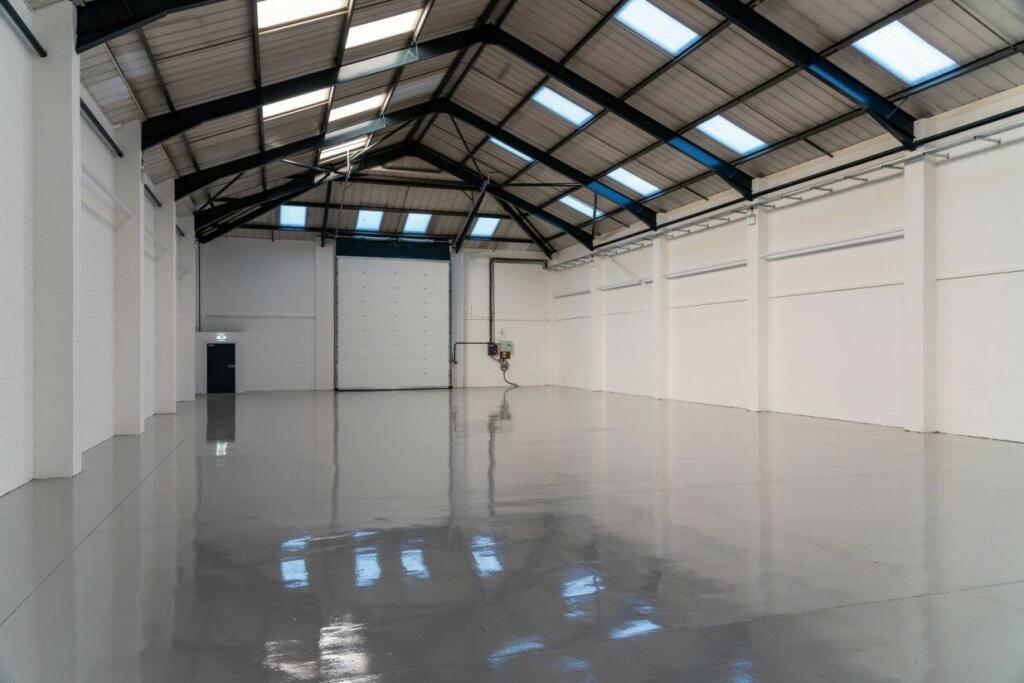 Additional property image - Unit 3 A1(M) Business Centre Dixons Hill Road  Welham Green Hertfordshire A
