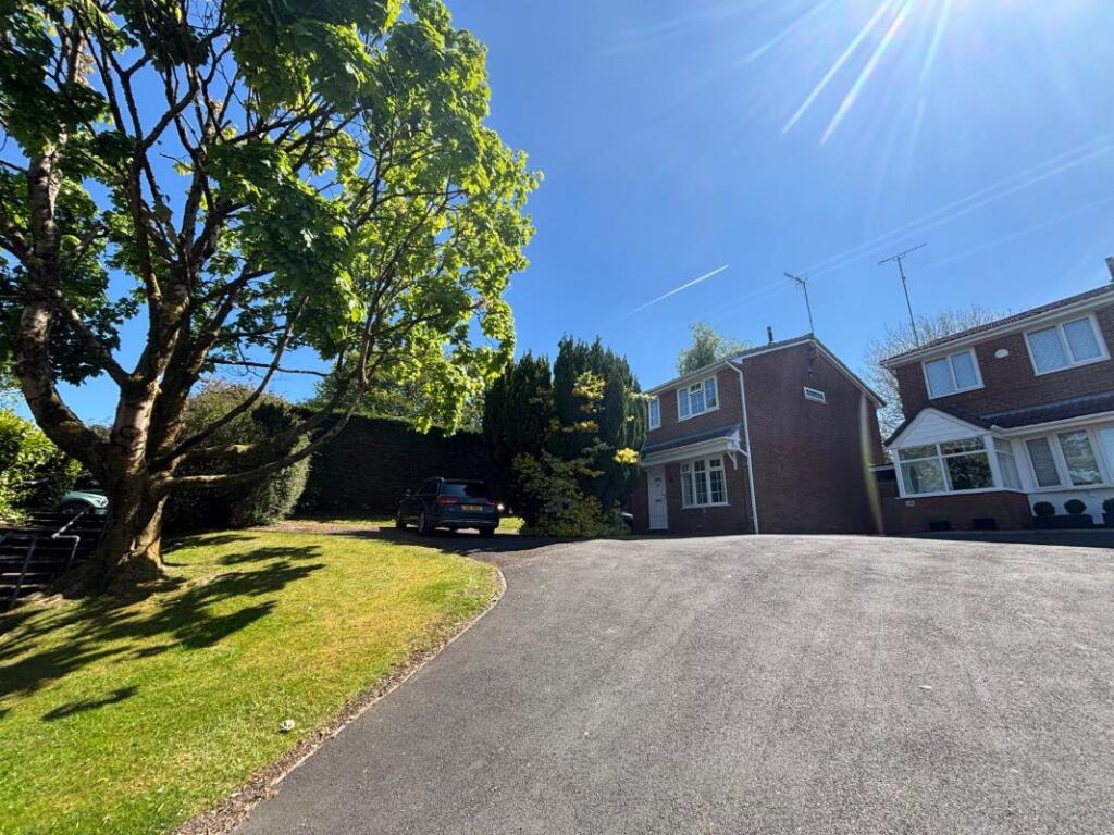 Main image of property: 22 Harrison Close, Rochdale, Lancashire, OL12 7QP