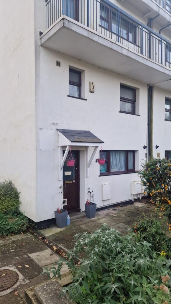 Main image of property: Admirals Gate, 34 Raglan Road, Plymouth, Devon, PL1 4NQ