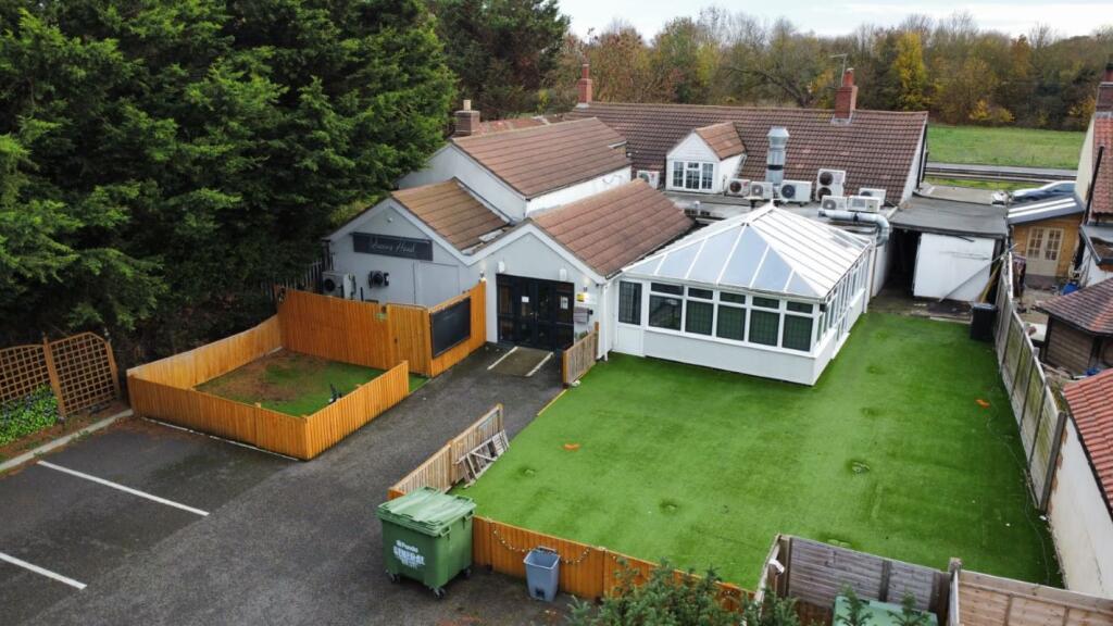 Main image of property: The Queens Head, Church Lane, Kirkby La Thorpe, Sleaford, Lincolnshire, NG34 9NU