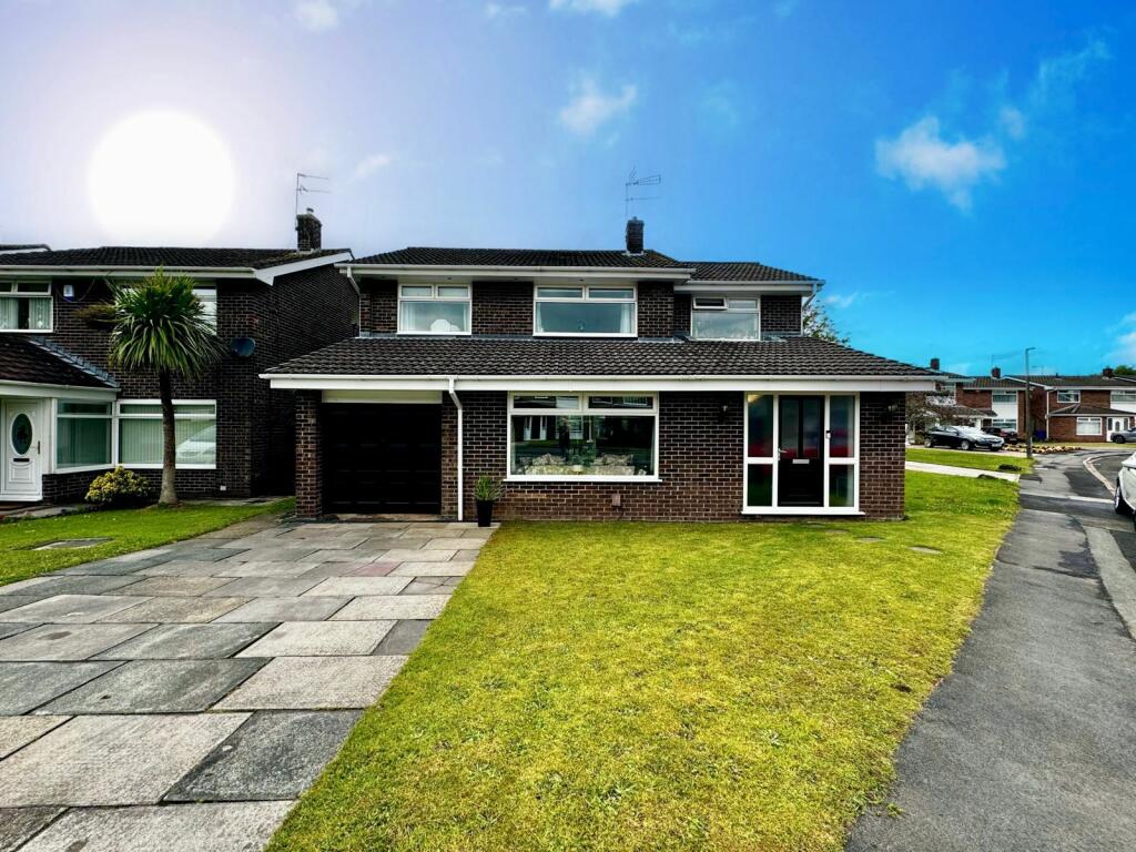 4 bedroom detached house for sale in Greenodd Avenue, Liverpool, L12