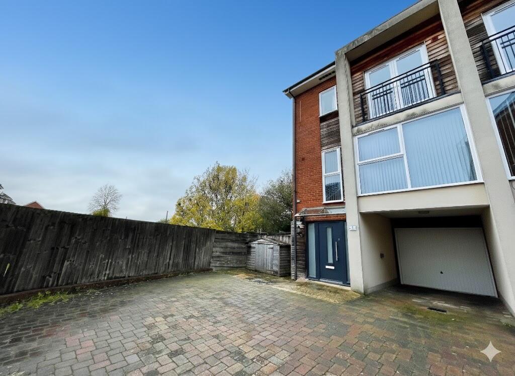 Main image of property: Beaumont Mews, Flitwick, Bedfordshire, MK45 1FP