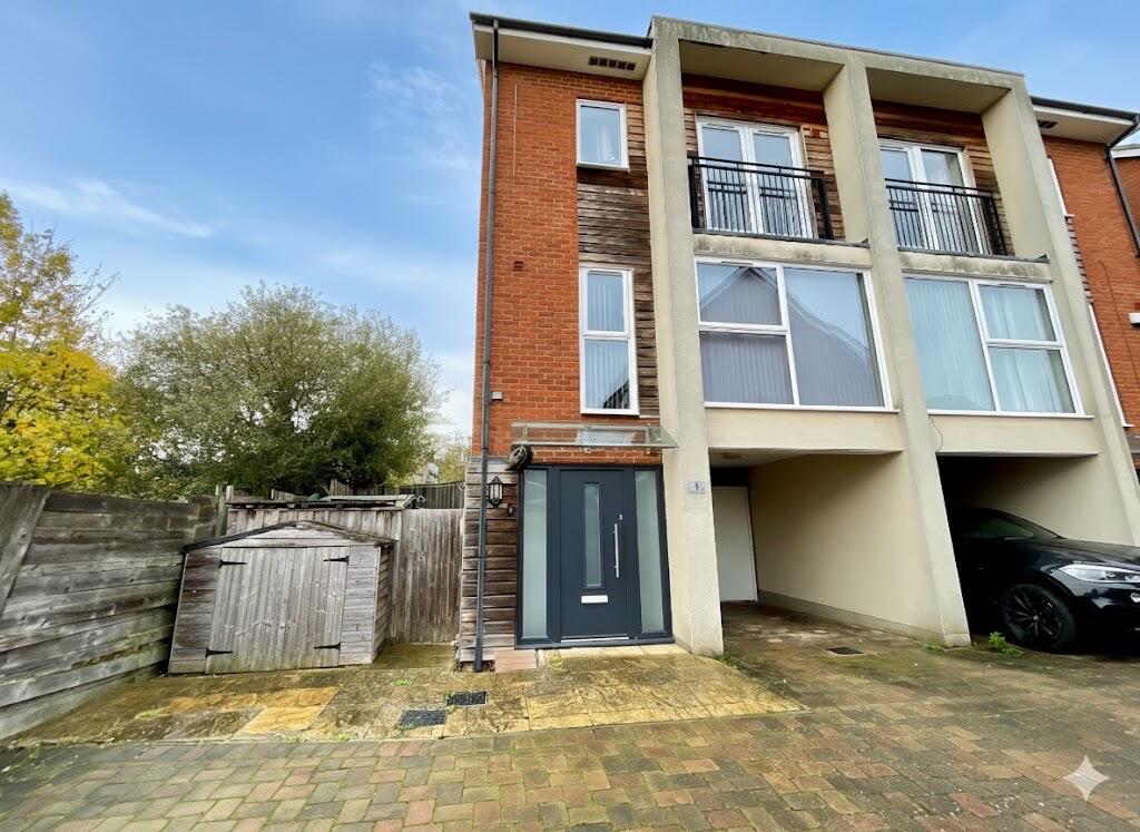 Main image of property: Beaumont Mews, Flitwick, Bedfordshire, MK45 1FP