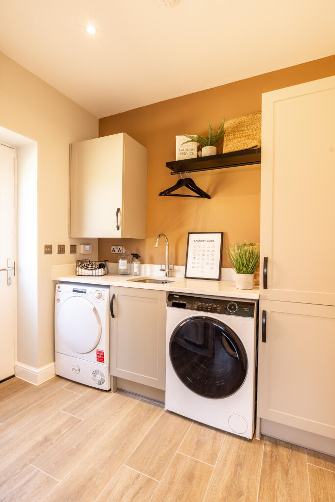 Additional property image - Newcastle Road,
Shavington,
Crewe,
CW2 5EB