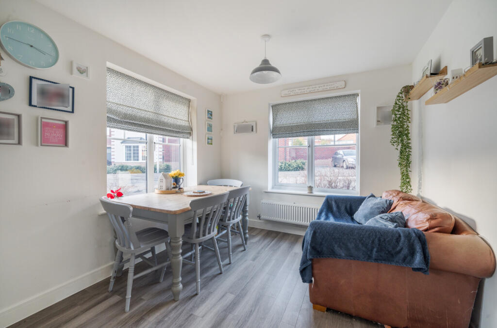 Additional property image - Barrett Place, Shipston-On-Stour, Warwickshire