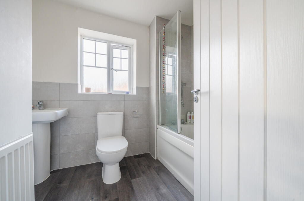 Additional property image - Barrett Place, Shipston-On-Stour, Warwickshire