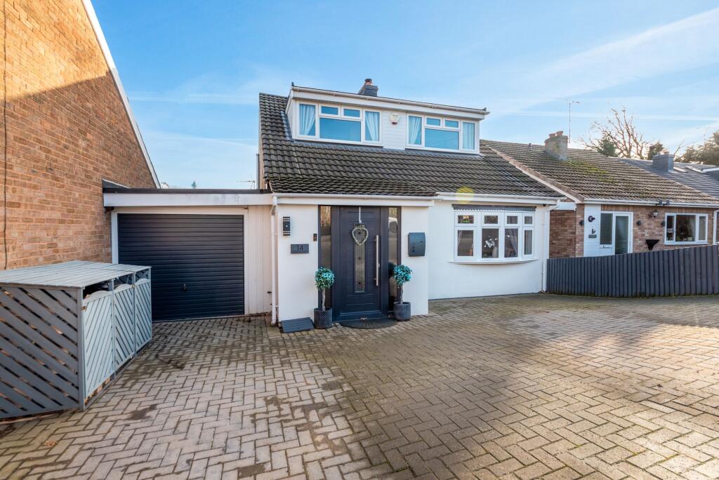 Main image of property: Keepers Close, Drakes Broughton, WR10