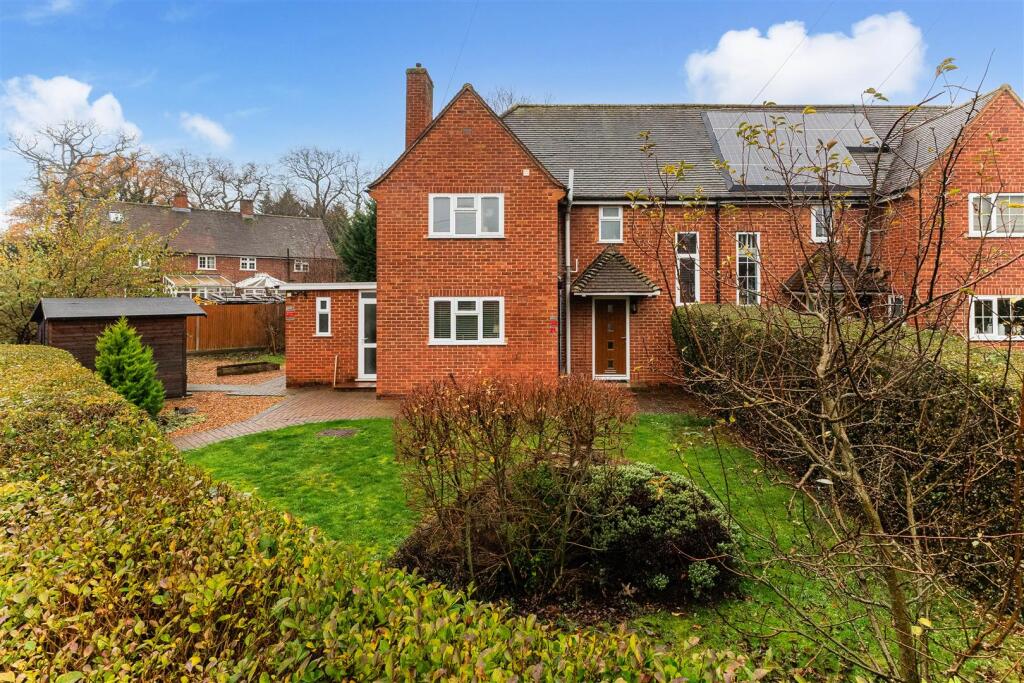 Main image of property: Park Crescent, Sunningdale