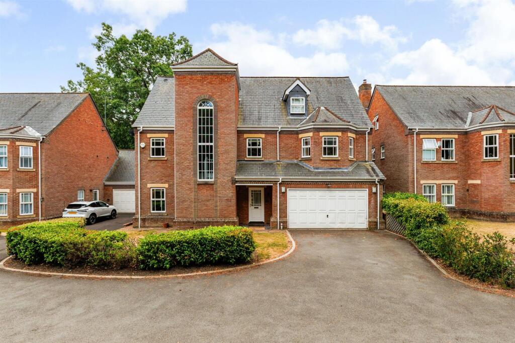 Main image of property: Claver Drive, Sunninghill SL5