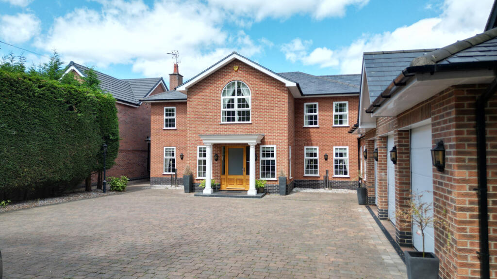 Main image of property: Plains Road, Nottingham, NG3