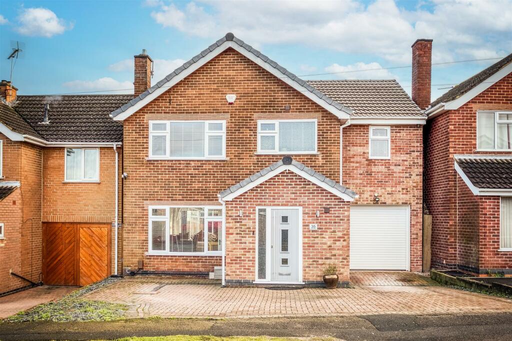 4 bedroom detached house for sale in Field Rise, Littleover, Derby, DE23