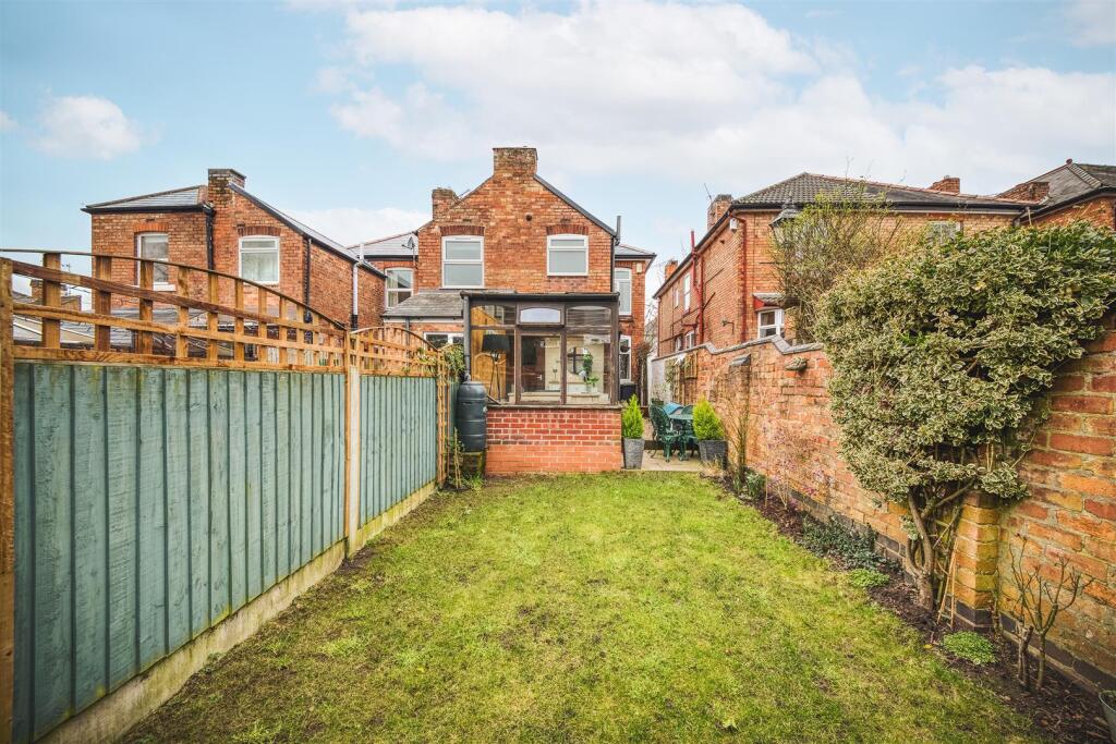 Additional property image - Wade Avenue, Littleover, Derby