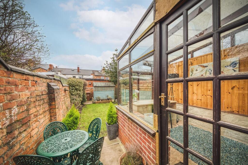 Additional property image - Wade Avenue, Littleover, Derby