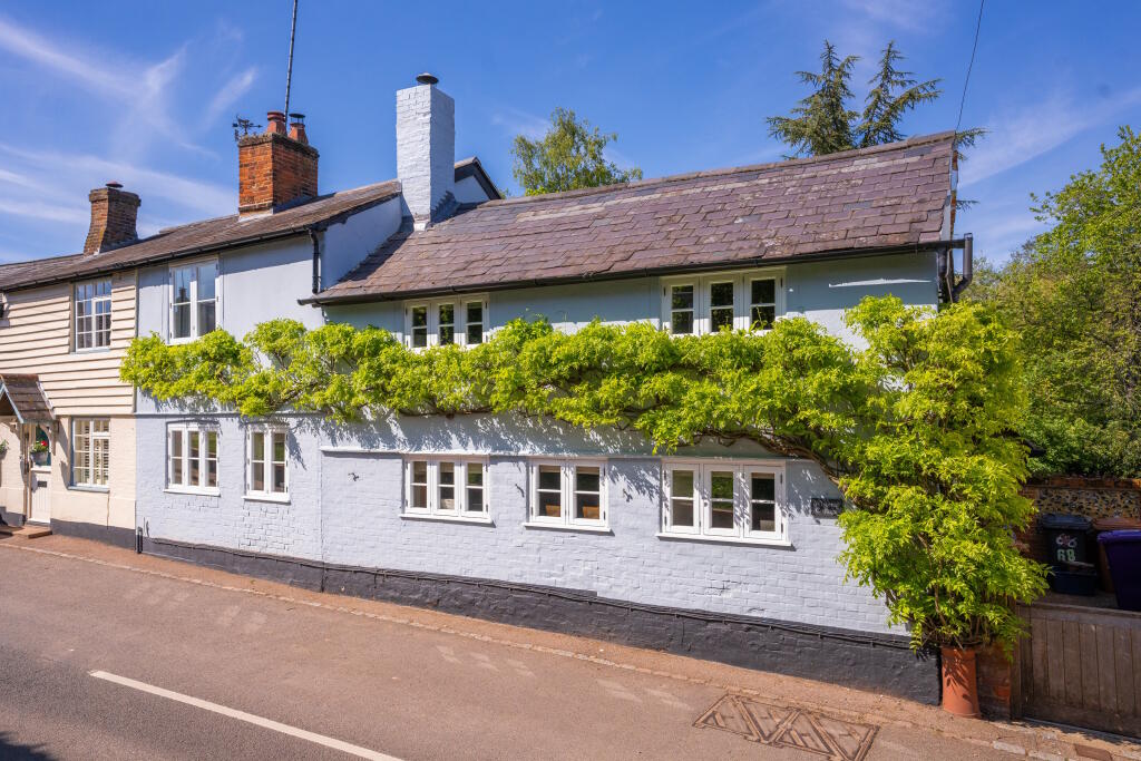 Main image of property: High Street, Whitwell, Hitchin, SG4