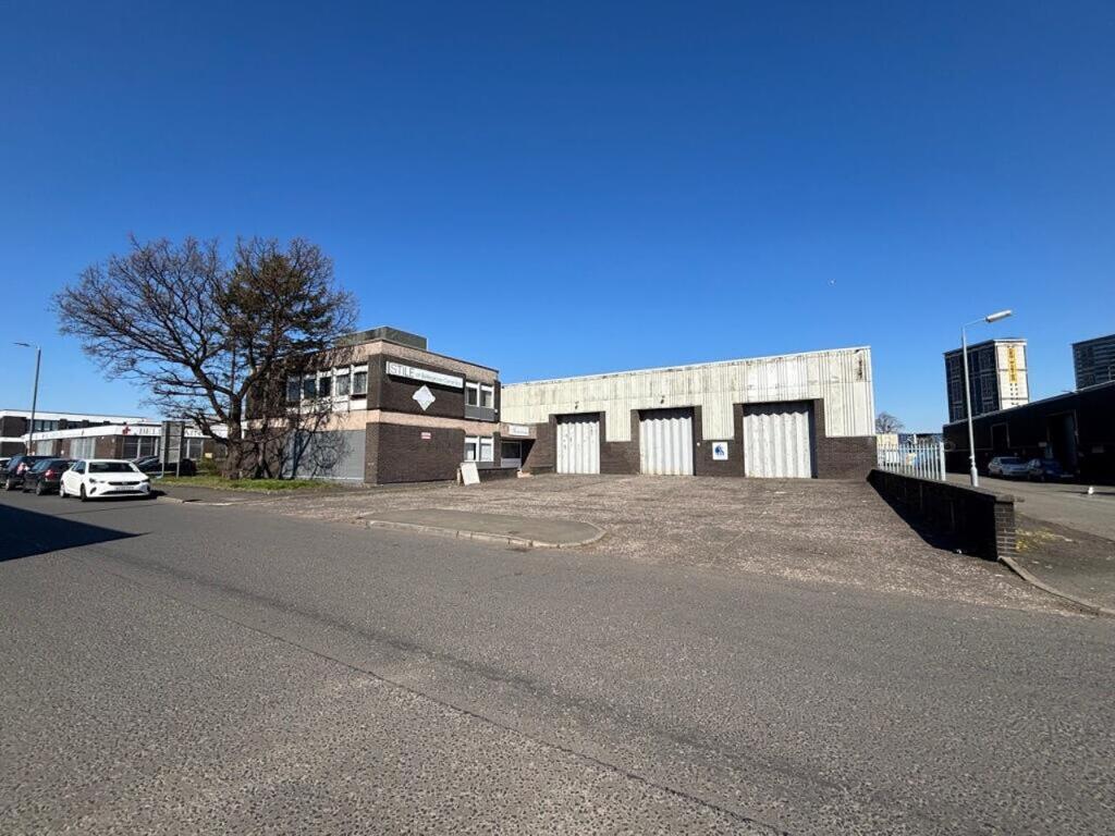 Main image of property: 573 Lawmoor Street, Glasgow, G5 0TT