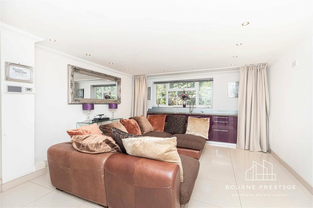 Additional property image - Dean Park Road, Bournemouth, BH1 1HX