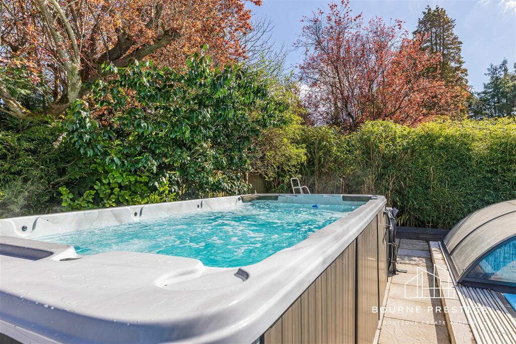 Additional property image - Dean Park Road, Bournemouth, BH1 1HX