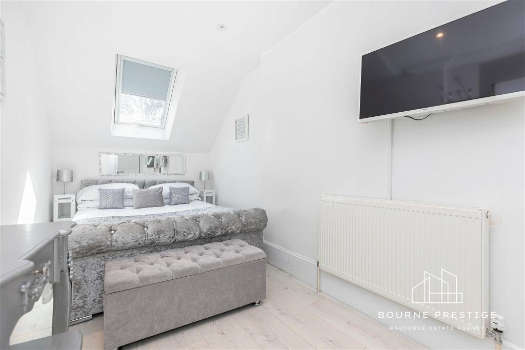 Additional property image - Dean Park Road, Bournemouth, BH1 1HX